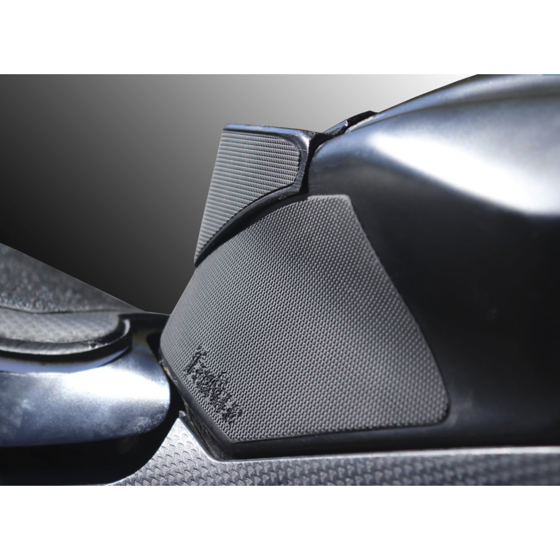TechSpec Tank Grip Extension + Tank Grips | Yamaha | YZF-R6 (2008-2016)